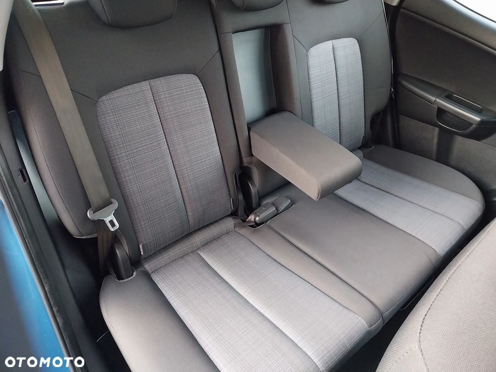 Kia Venga 1.4 L - 8