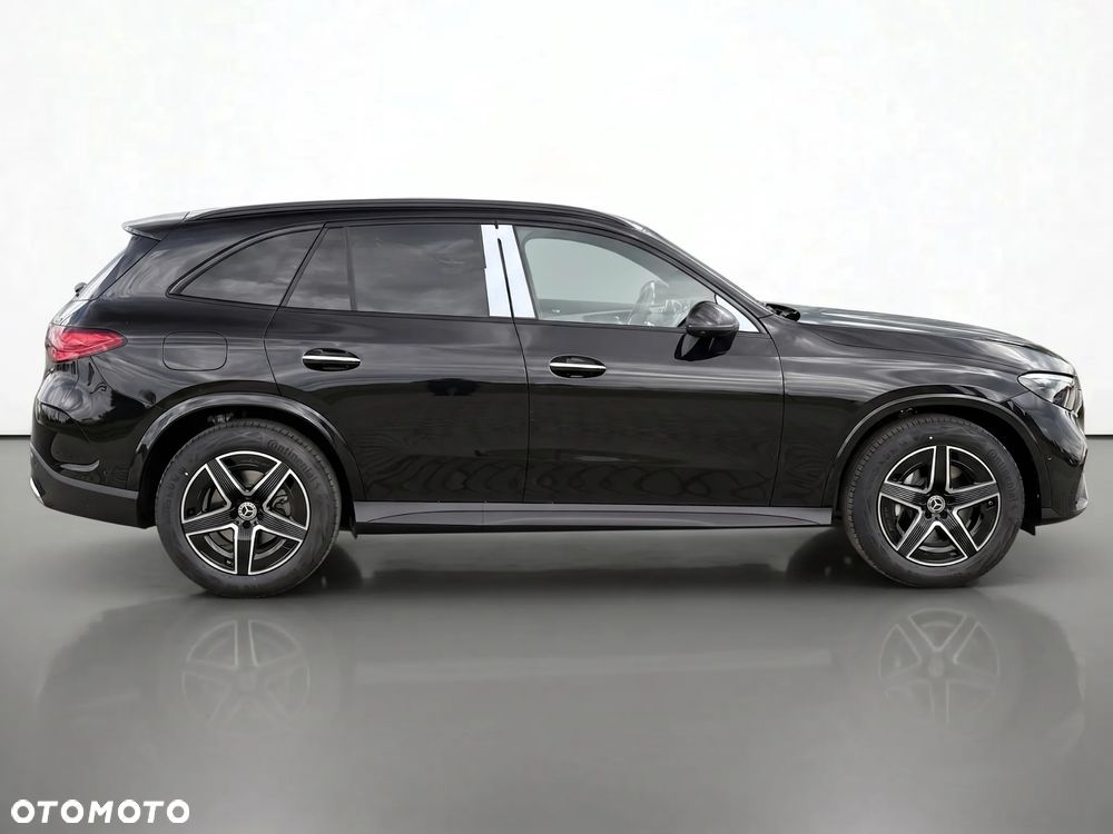Mercedes-Benz GLC - 9