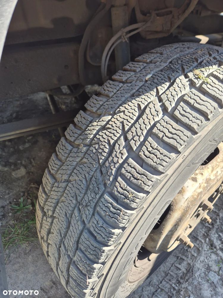 Mercedes-Benz 609 - 10