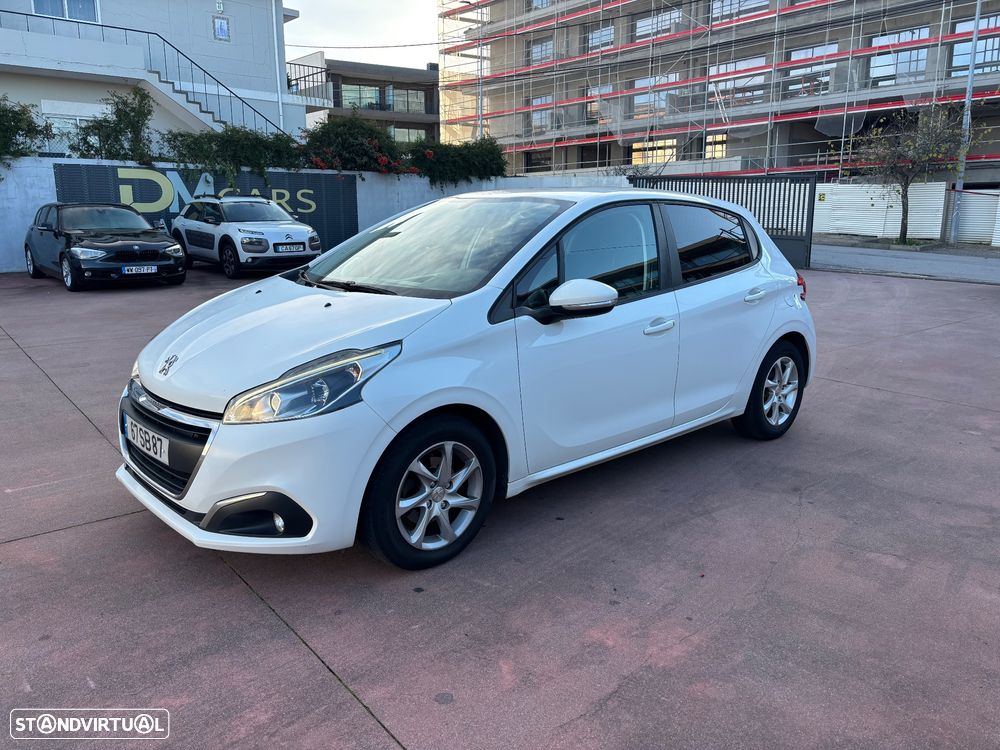 Peugeot 208 1.6 BlueHDi Active - 11
