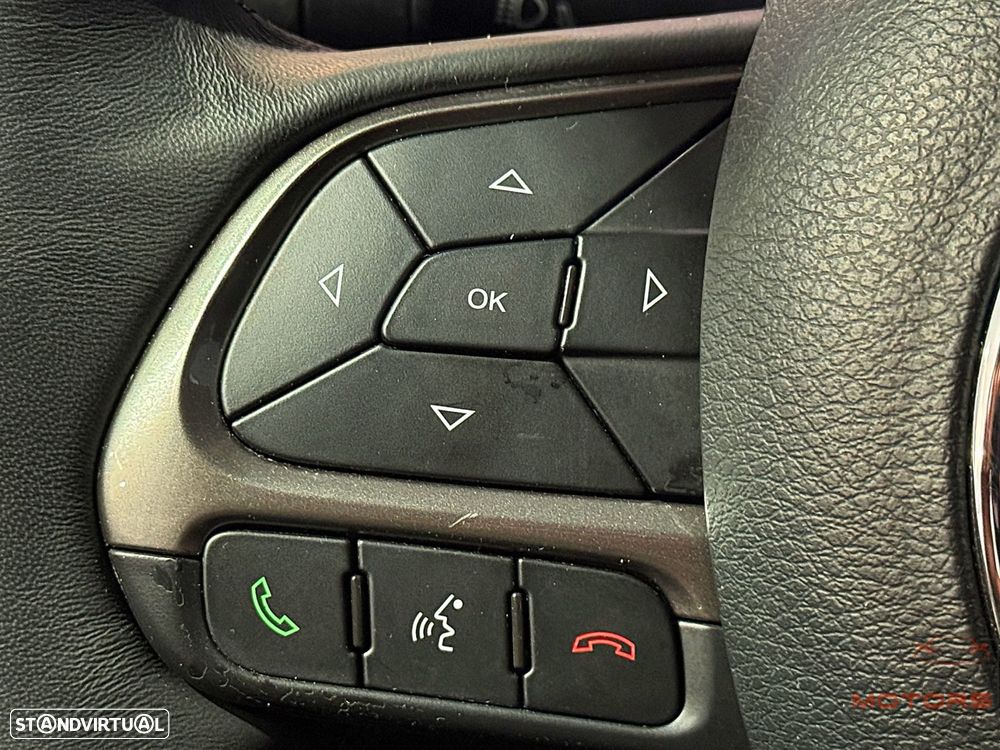 Jeep Renegade 1.0 T Limited - 21