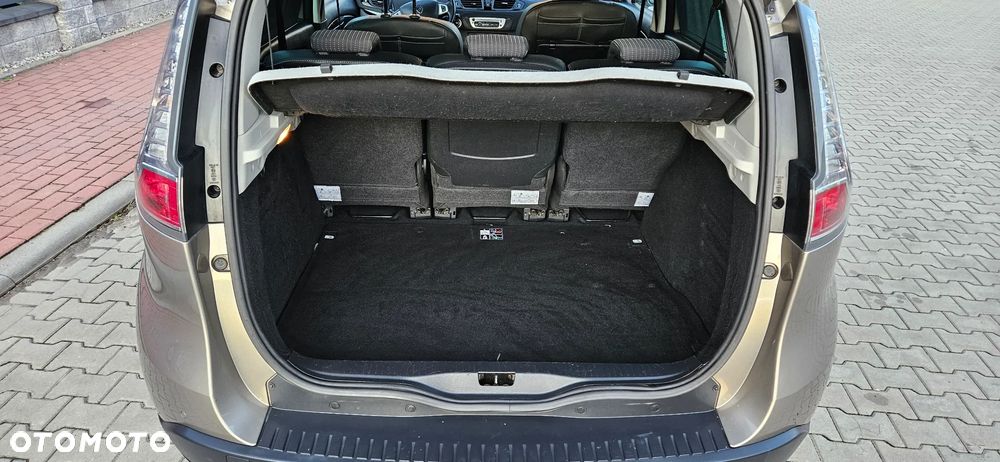 Renault Scenic 1.6 16V 110 LIMITED - 25
