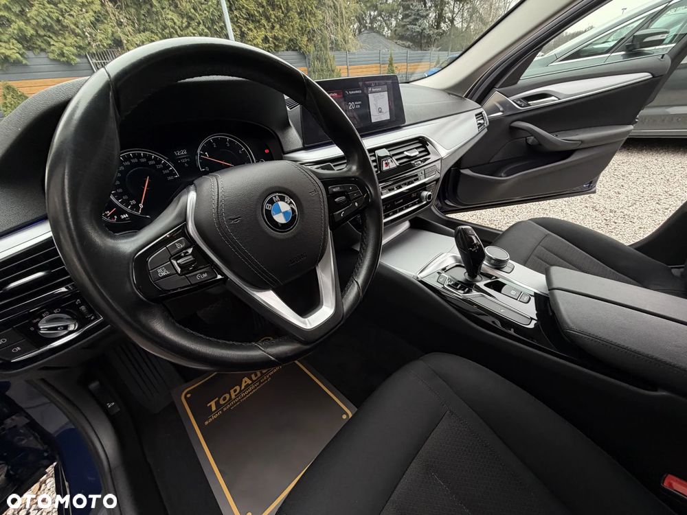 BMW Seria 5 520d - 19