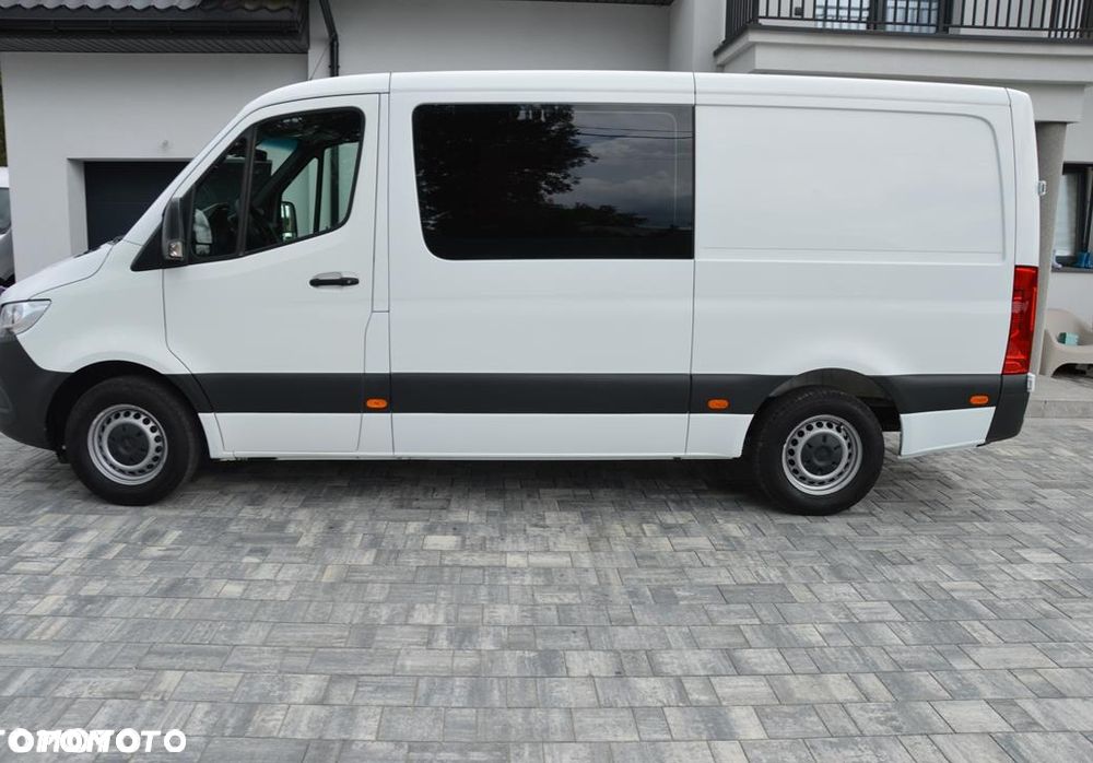 Mercedes-Benz Sprinter - 6