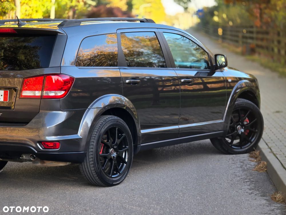 Fiat Freemont 2.0 Multijet 16V DPF Automatik Allrad Black Code - 38