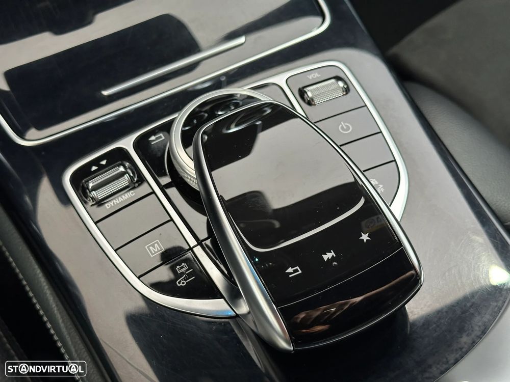 Mercedes-Benz GLC 350 e 4Matic 7G-TRONIC AMG Line - 35