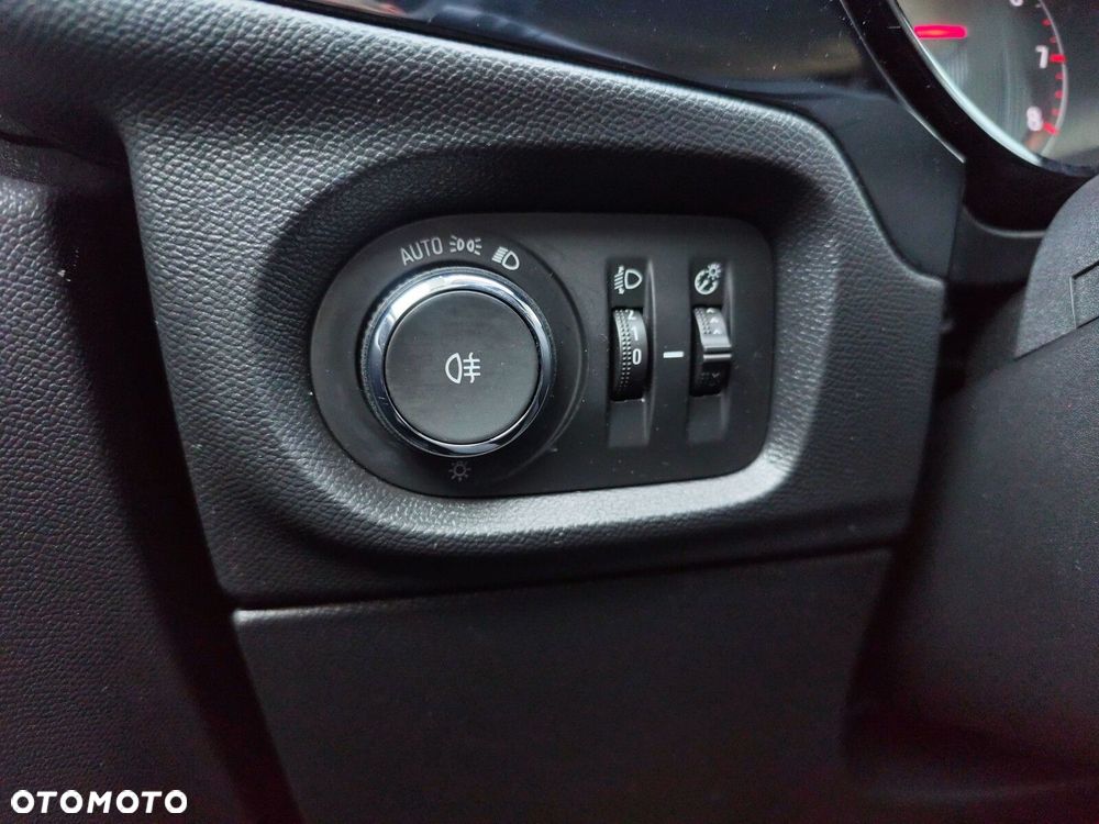 Opel Corsa 1.2 Edition S&S - 17