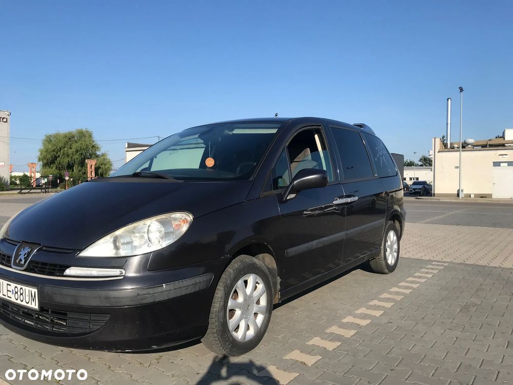 Peugeot 807