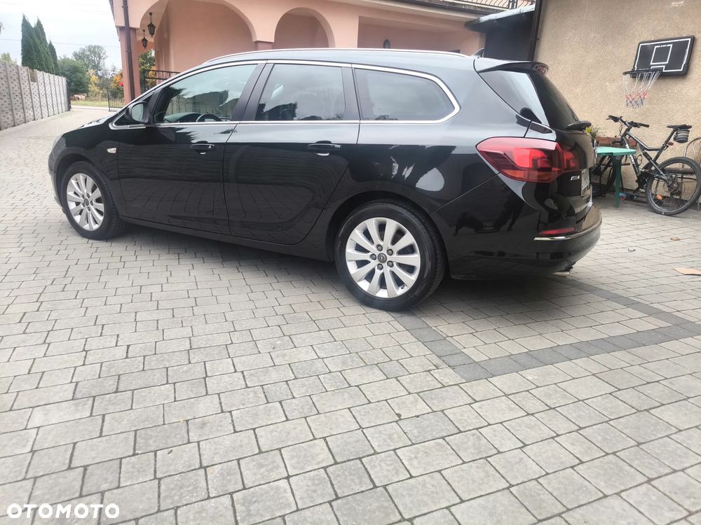 Opel Astra 2.0 CDTI Exklusiv - 7