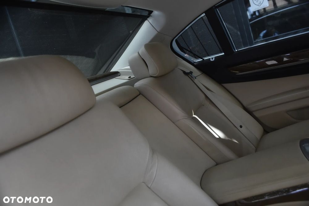 BMW Seria 7 730d L - 17