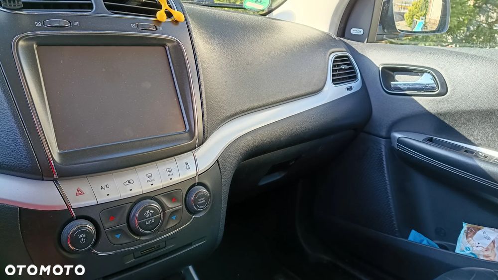 Fiat Freemont 2.0 Multijet 16V DPF Automatik Allrad Black Code - 12