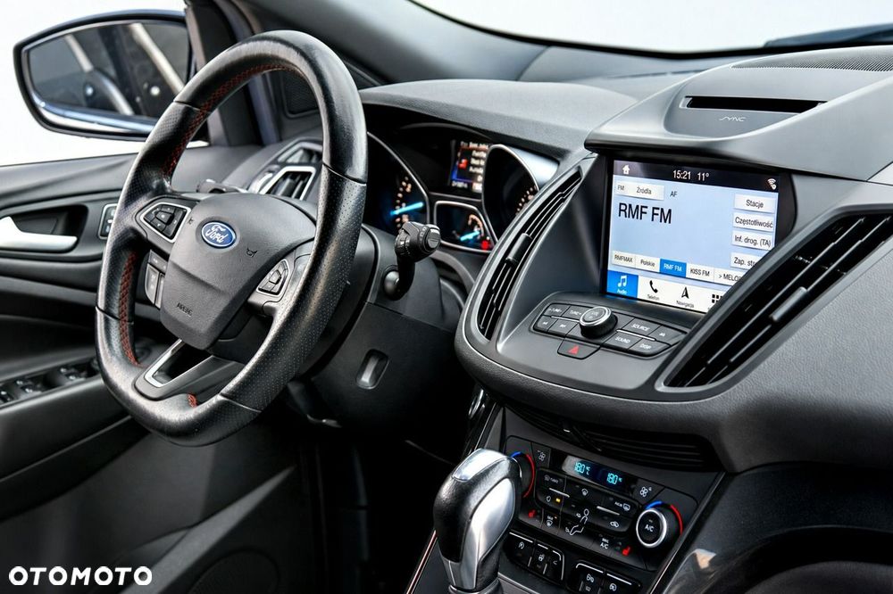 Ford Kuga - 16