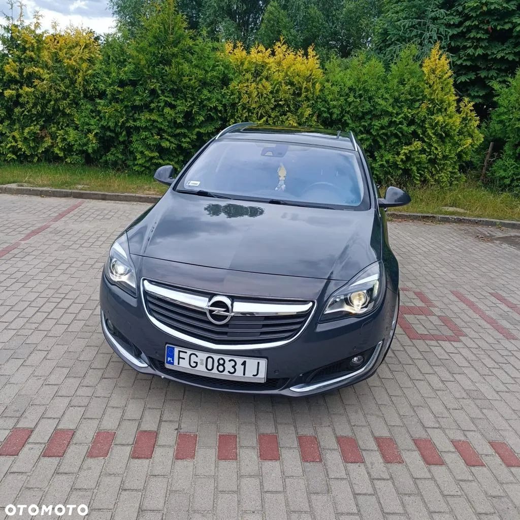 Opel Insignia - 1