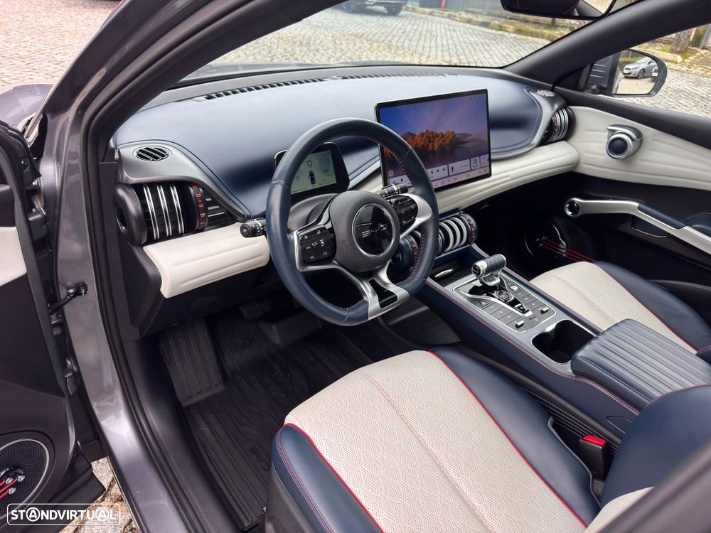 BYD Atto 3 60.48 kWh Design - 4