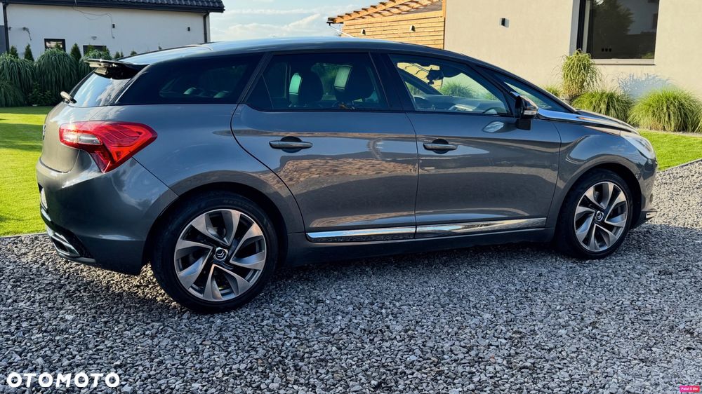 Citroën DS5 HDi 165 SportChic - 9