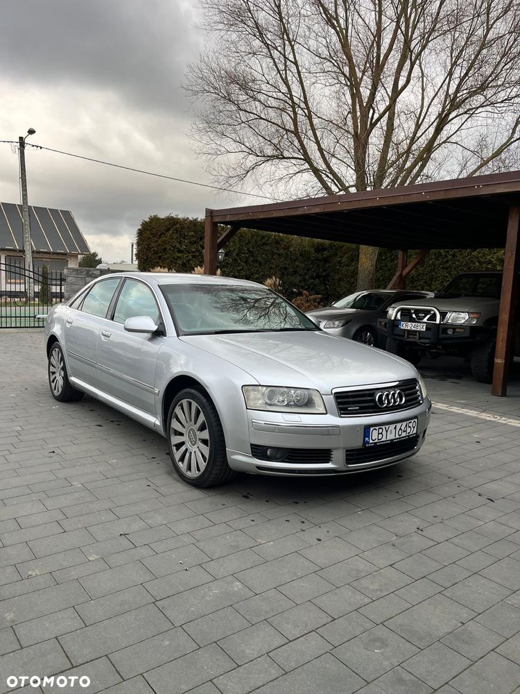 Audi A8 3.7 Quattro - 1