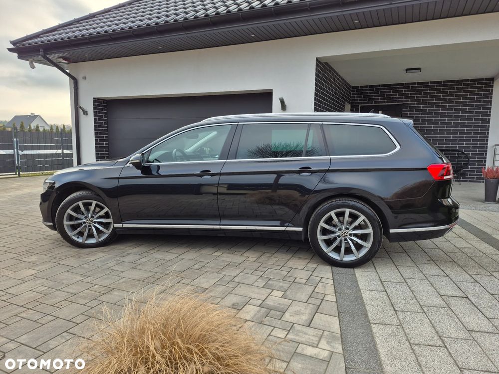 Volkswagen Passat 2.0 TDI EVO Elegance DSG - 23
