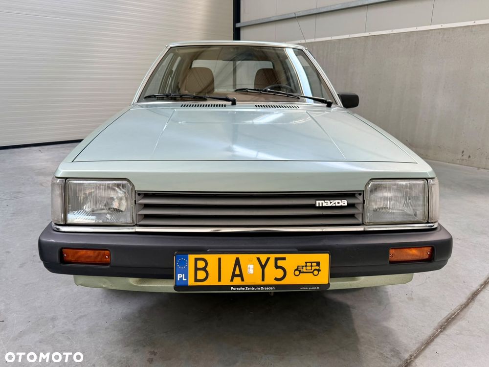 Mazda 323 - 4