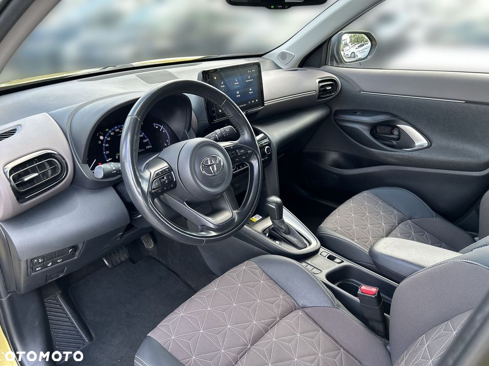 Toyota Yaris Cross - 14