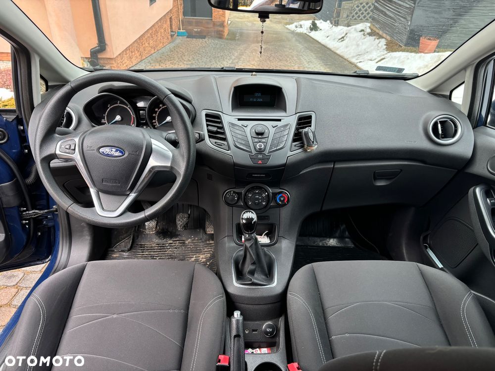 Ford Fiesta - 10