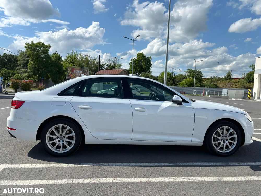 Audi A4 2.0 TDI quattro S tronic - 7