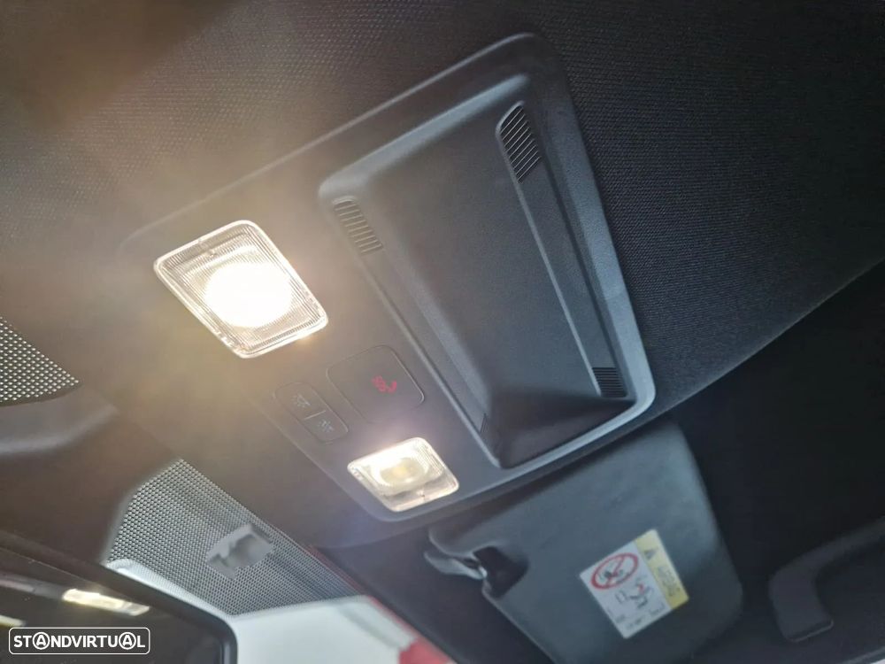 Ford Puma 1.0 EcoBoost MHEV ST-Line X - 39