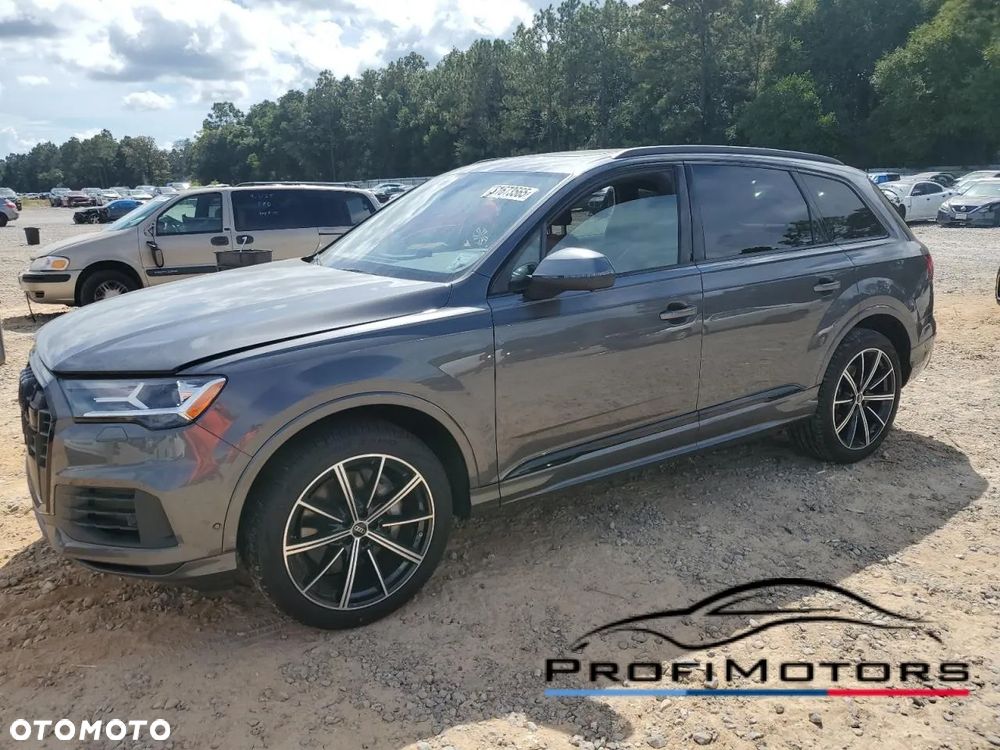 Audi Q7 3.0 TFSI Quattro Tiptronic - 1