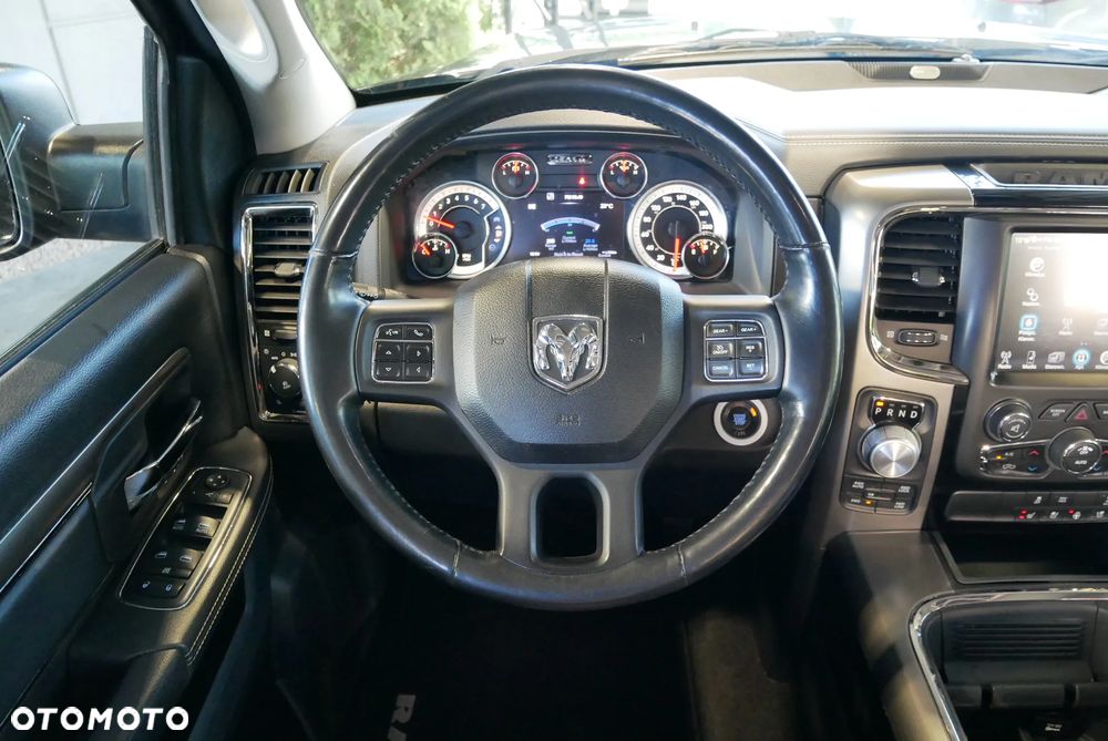 Dodge RAM 5.7 4x4 - 21