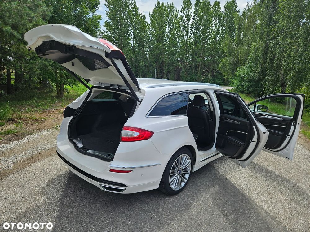 Ford Mondeo - 12