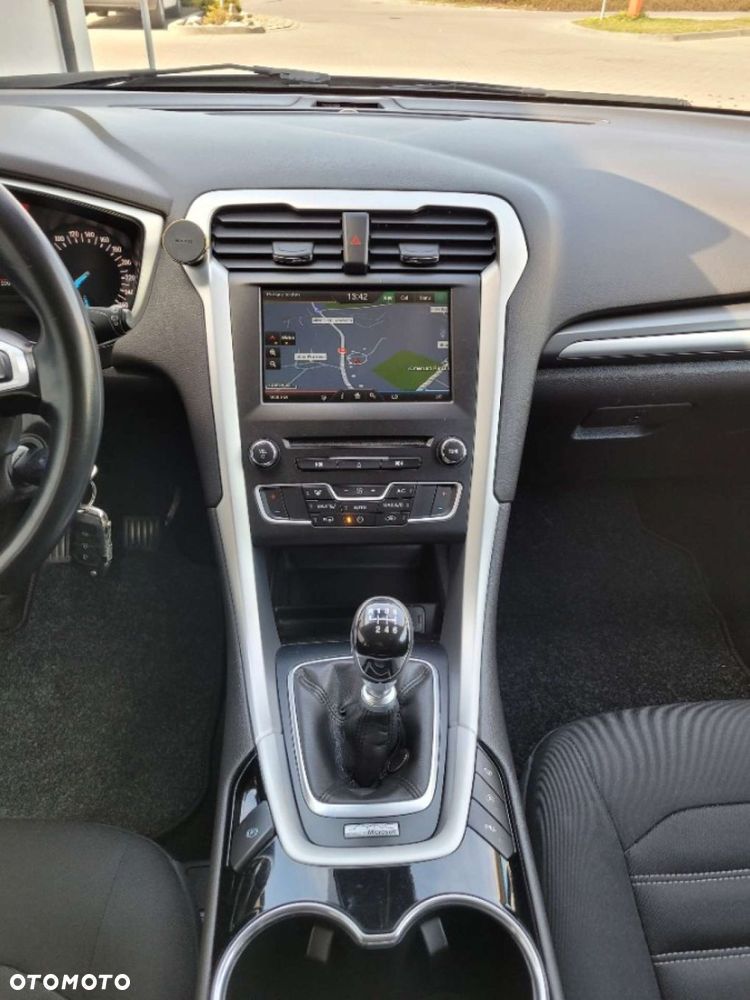 Ford Mondeo 2.0 TDCi Ambiente - 20