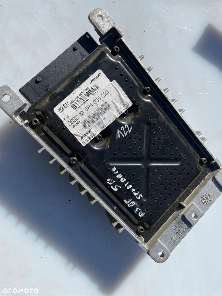 Wzmacniacz Bose Audi A3 8P 8P4035223 - 2