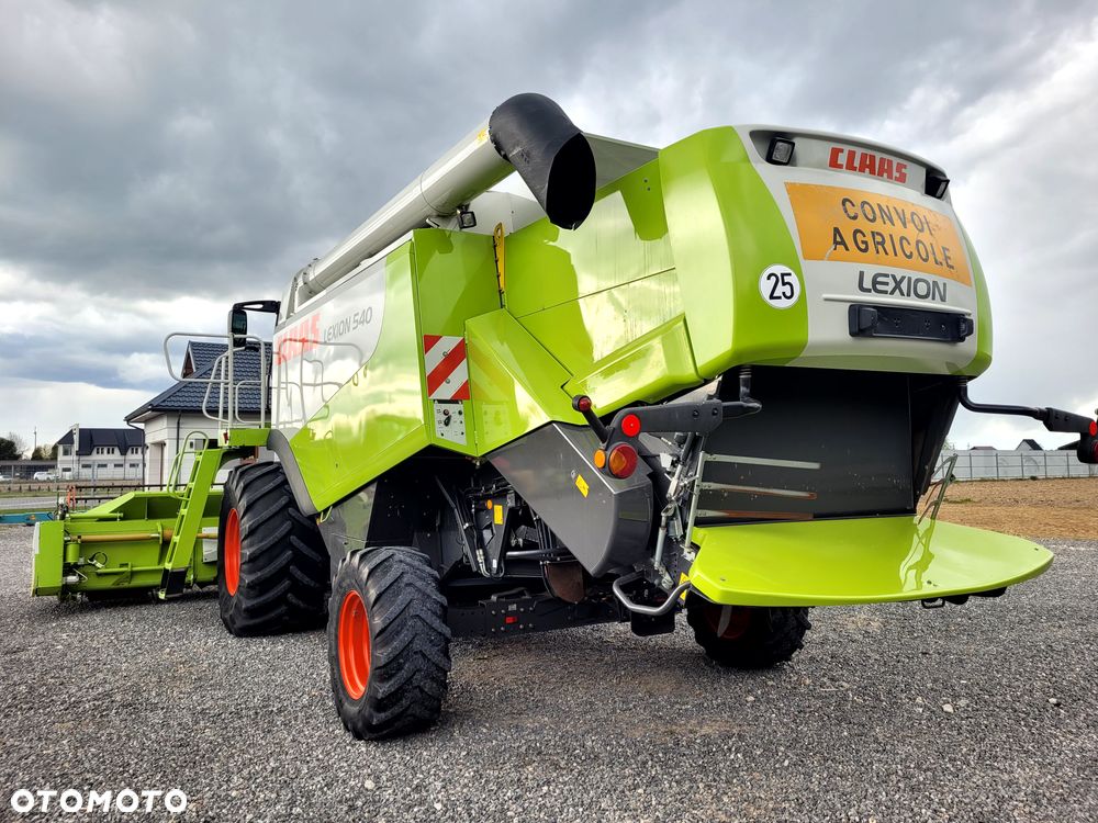 Claas LEXION 540 heder Vario V660 - 13