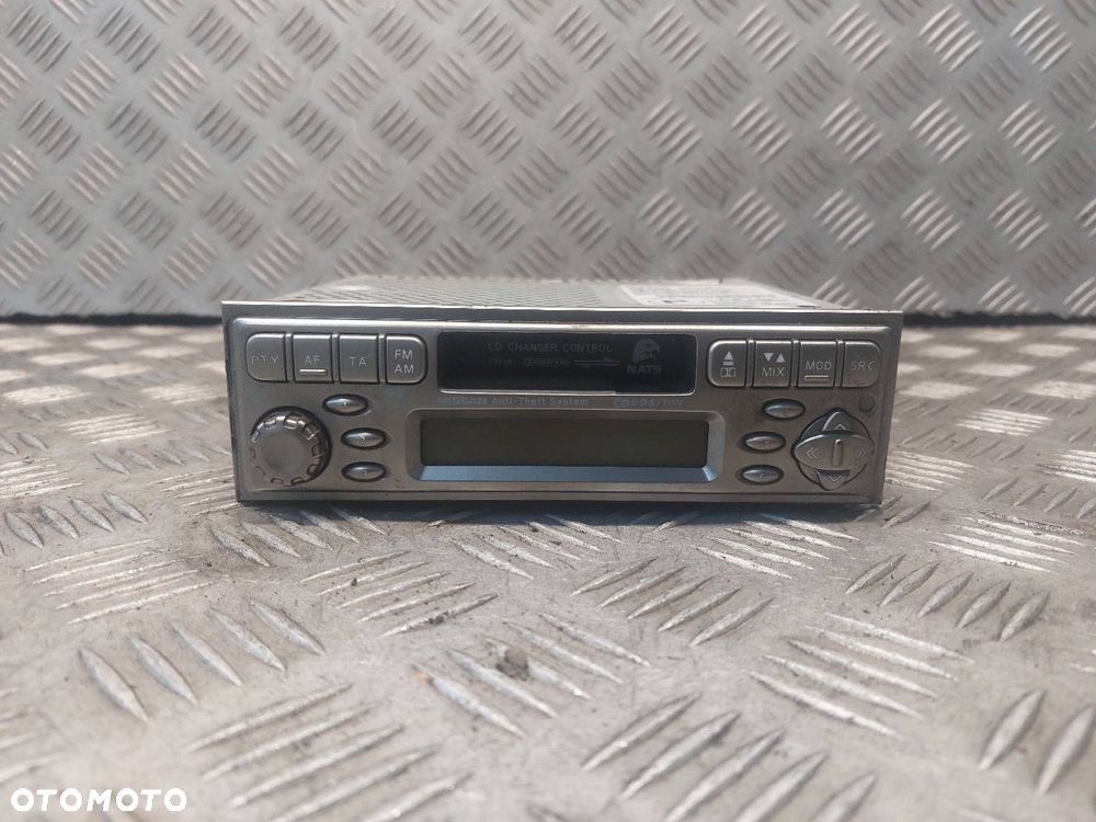RADIO ODTWARZACZ  NISSAN X-TRAIL I 281138H300 - 1