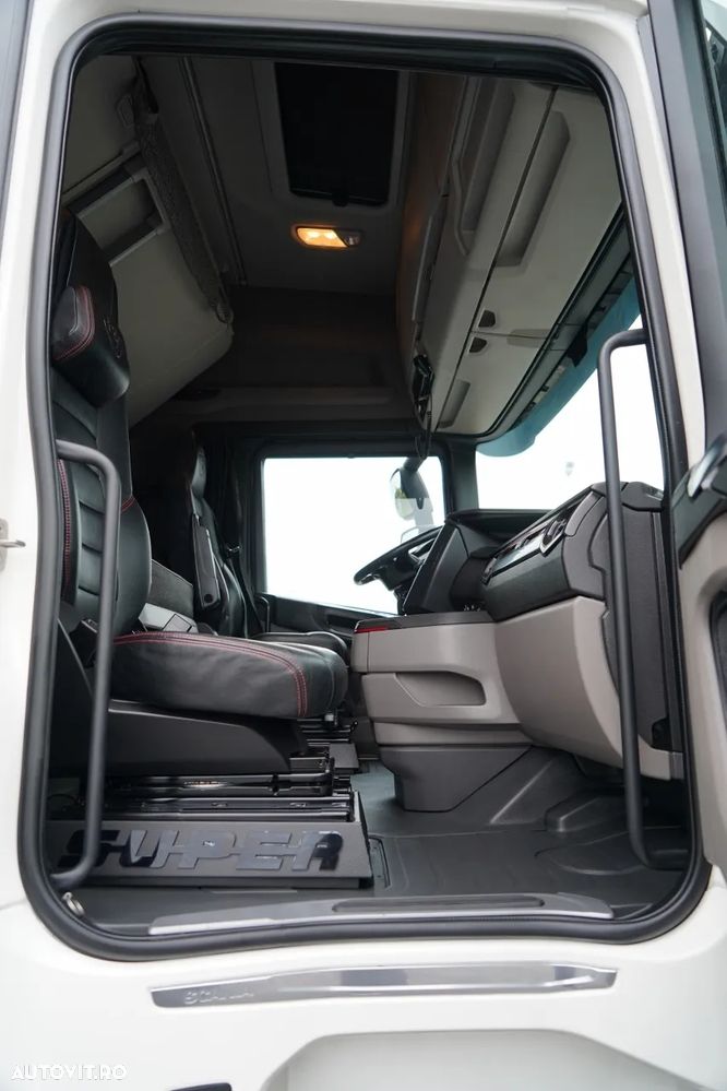 Scania S 530 / V8 / RETARDER / I-PARK COOL / PLATĂ JOSĂ / PIELE / - 32