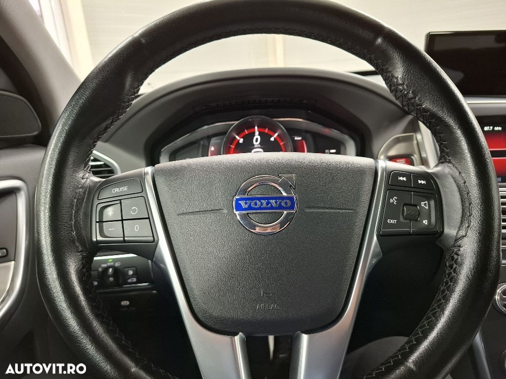 Volvo XC 60 D4 VEA Start-Stop Momentum - 23