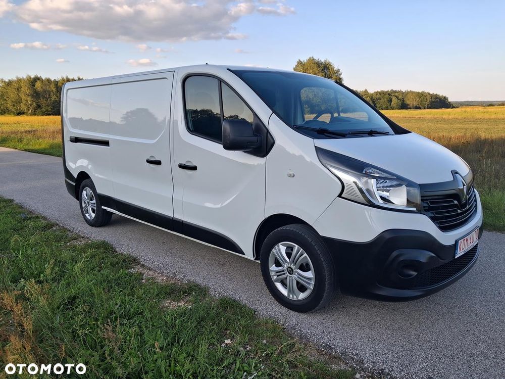 Renault Trafic - 16
