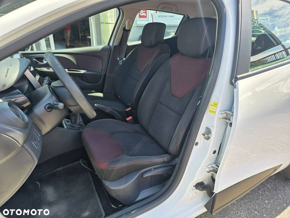Renault Clio 1.2 16V Life EU6 - 6