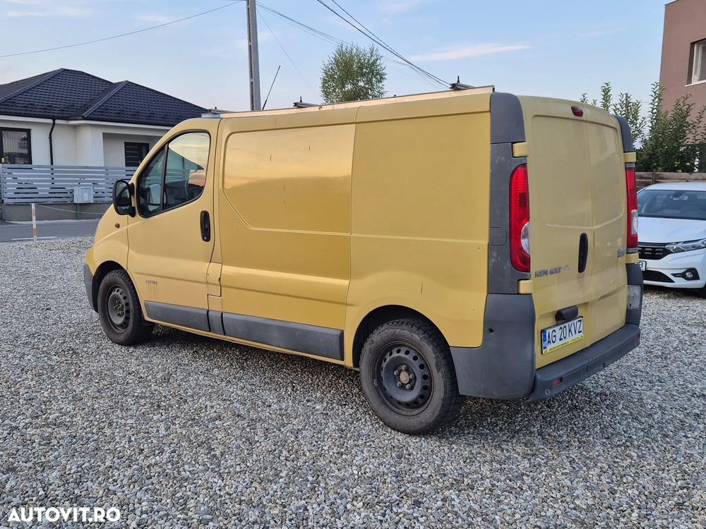 Renault TRAFIC - 6