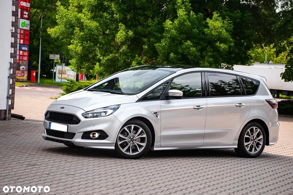Ford S-Max - 14