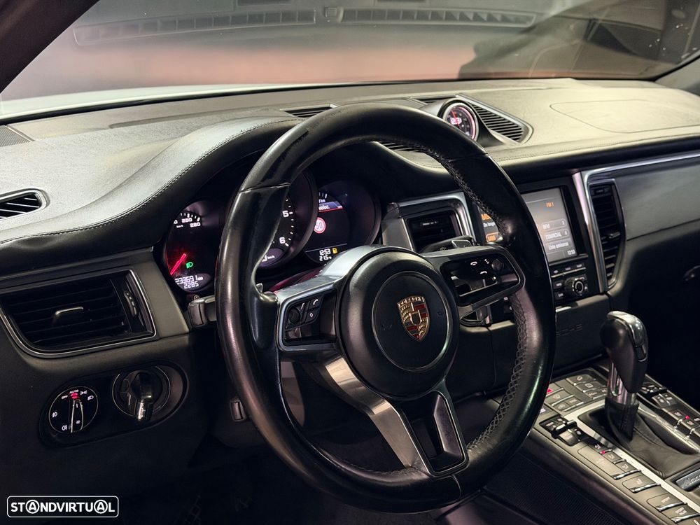 Porsche Macan S - 4