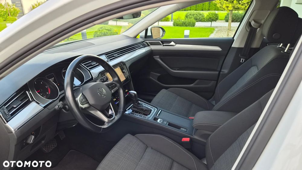 Volkswagen Passat Variant 2.0 TDI BMT Highline DSG - 20
