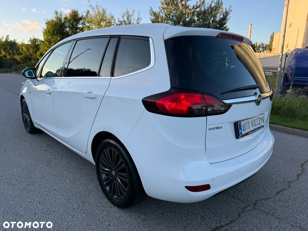 Opel Zafira - 7