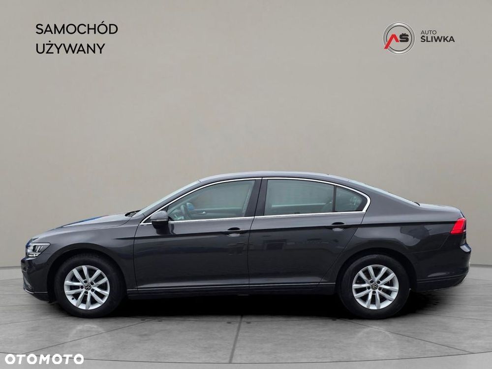 Volkswagen Passat 2022