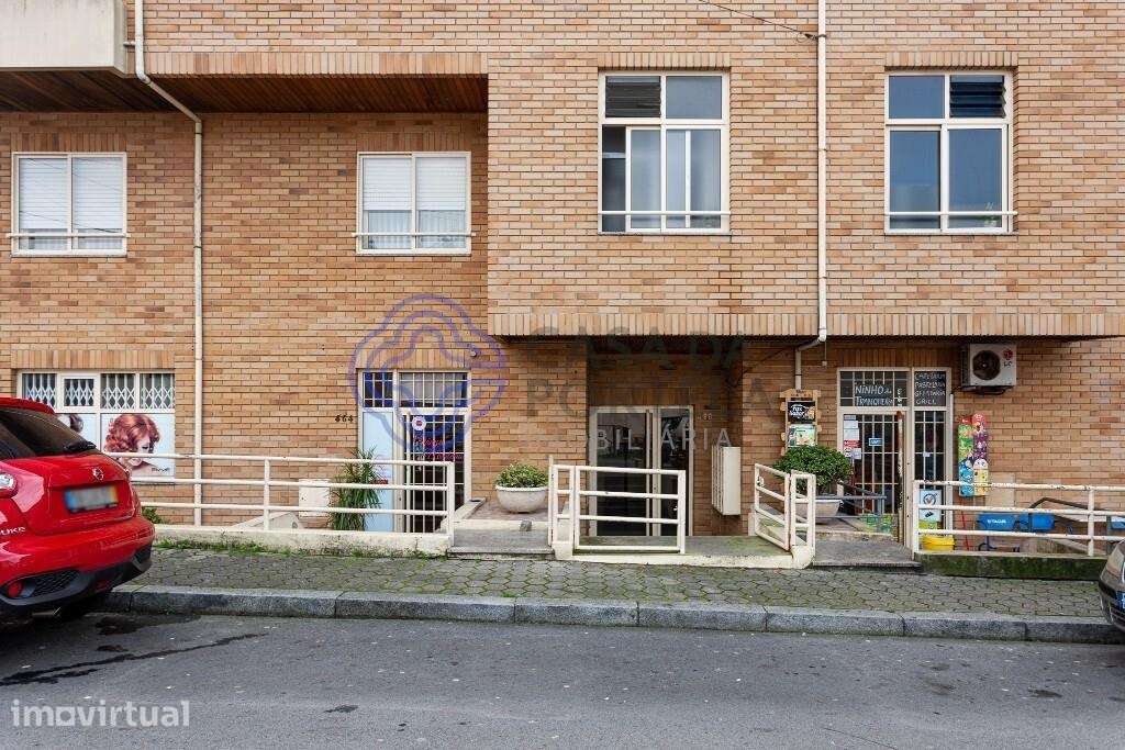 T3 COM GARAGEM E VARANDA EM OLIVEIRA DO DOURO - Grande imagem: 2/30