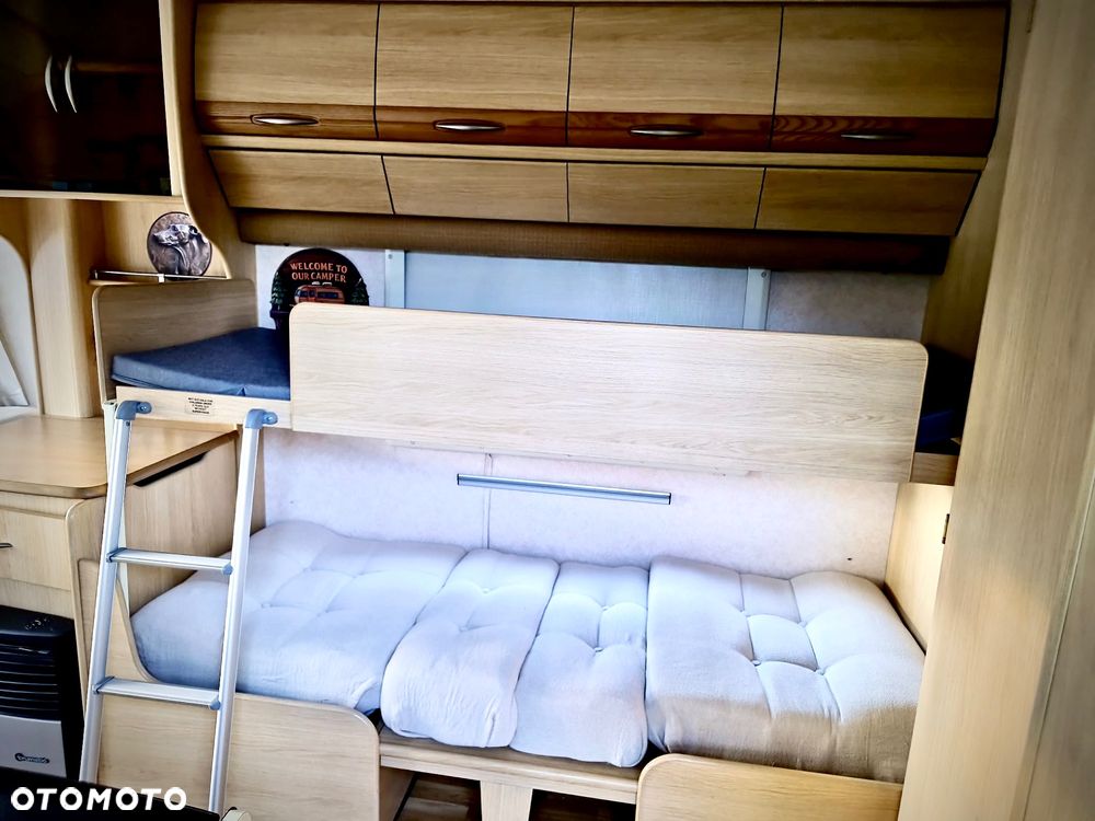 Coachman Pastiche 520/4 - 18