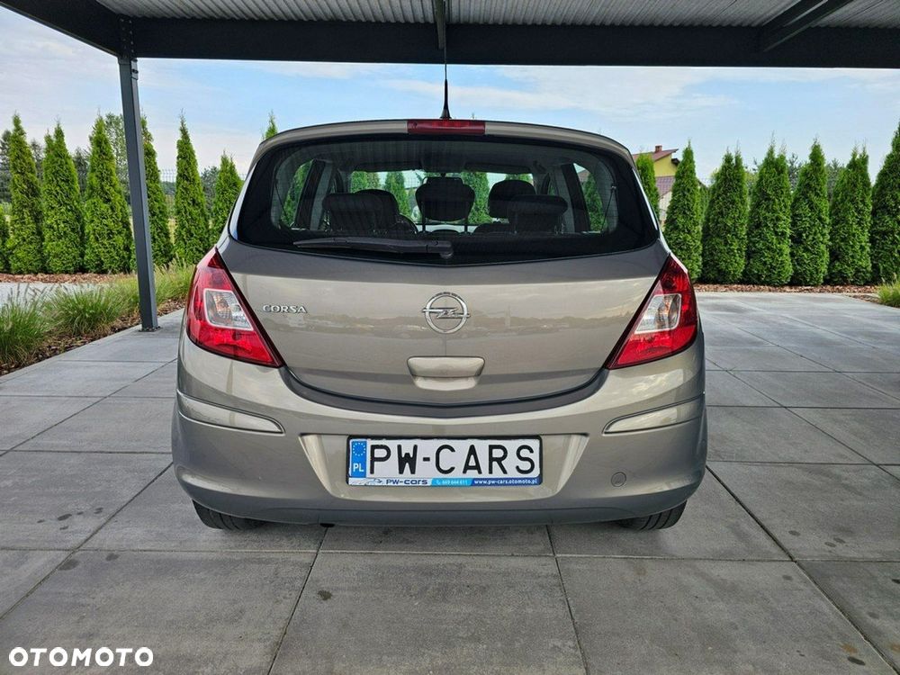 Opel Corsa - 8