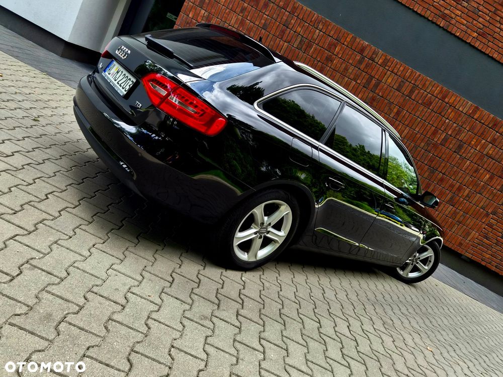 Audi A4 Avant 2.0 TDI DPF Attraction - 10