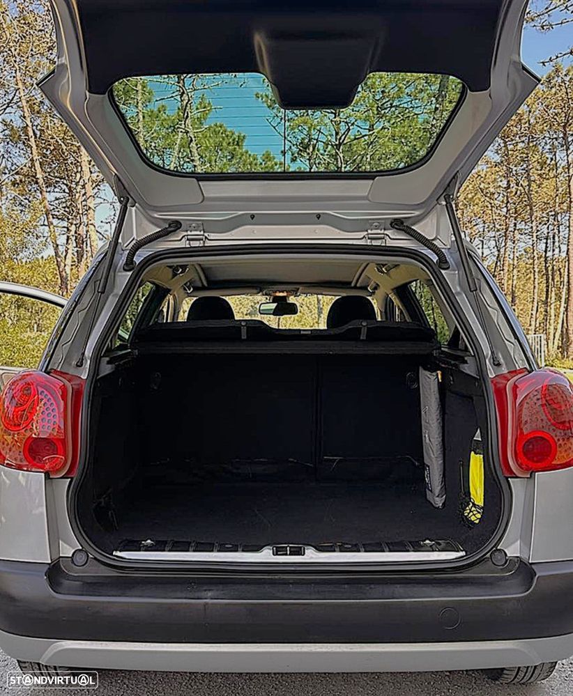 Peugeot 207 SW 1.4 Premium - 9