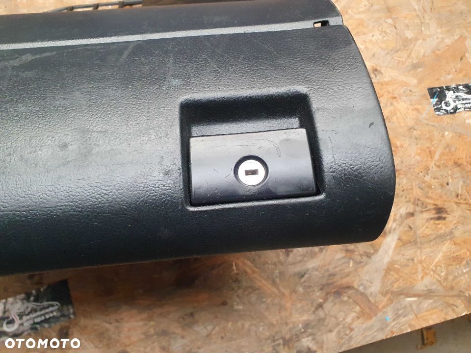 Schowek Kierowcy Pasazera Oslona pod Kierownice Europa Audi A4 B5 Lift - 7