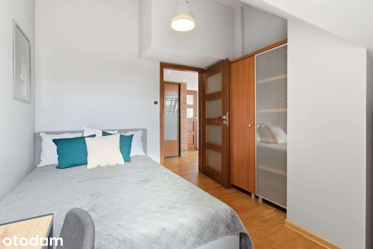 2 osobne pokoje+antresola i balkon